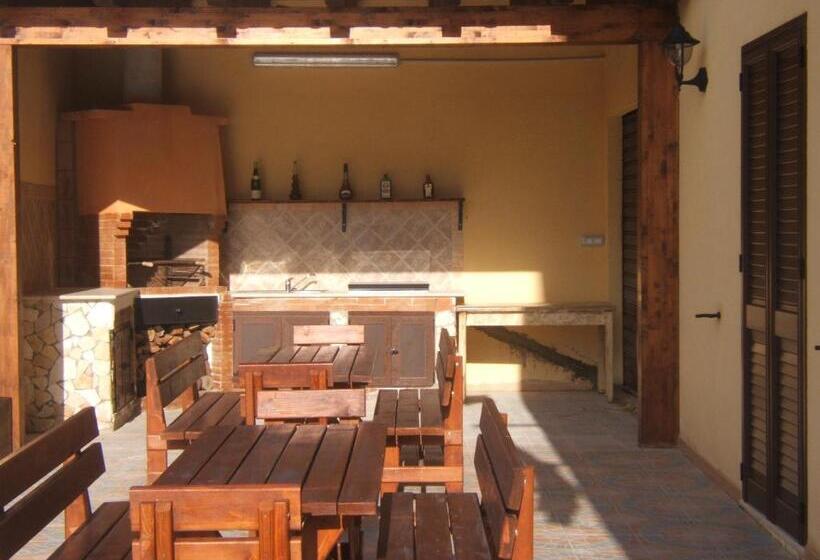 ベッドアンドブレックファースト Villa Jolanda & Carmelo