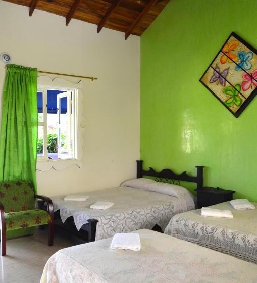 هتل Finca Azulinas