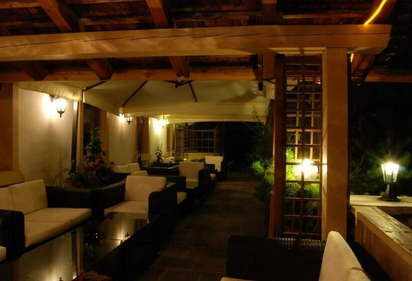 בית מלון כפרי Albergo Genziana