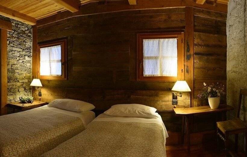 בית מלון כפרי Albergo Montagna Di Luce