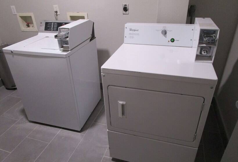 בית מלון כפרי Best Western Acadia