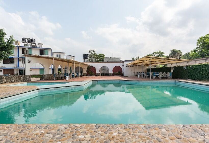 酒店 OYO Casa Blanca