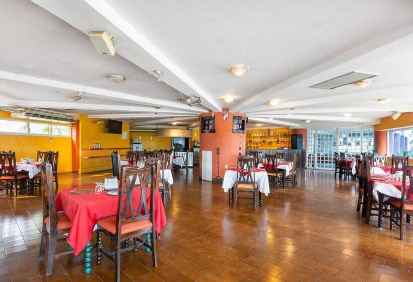 酒店 OYO Casa Blanca