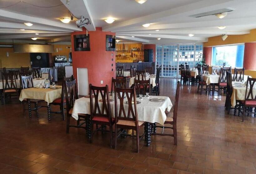 酒店 OYO Casa Blanca