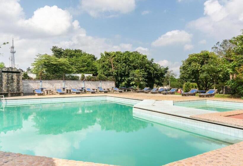 酒店 OYO Casa Blanca