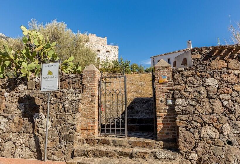 בית מלון כפרי Castello Malicas