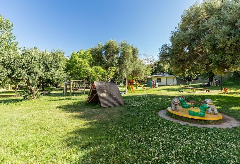 בית מלון כפרי Castello Malicas