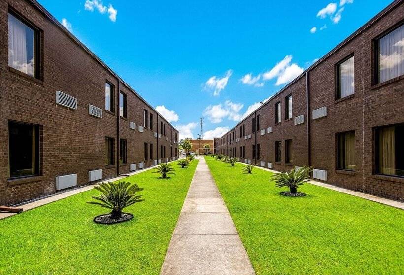 Отель Econo Lodge