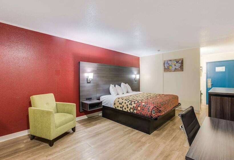 Отель Econo Lodge