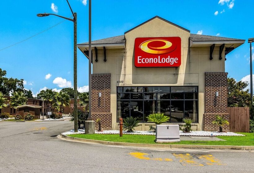 Отель Econo Lodge