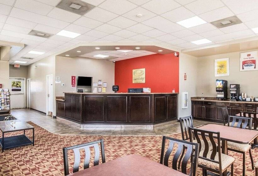 Отель Econo Lodge