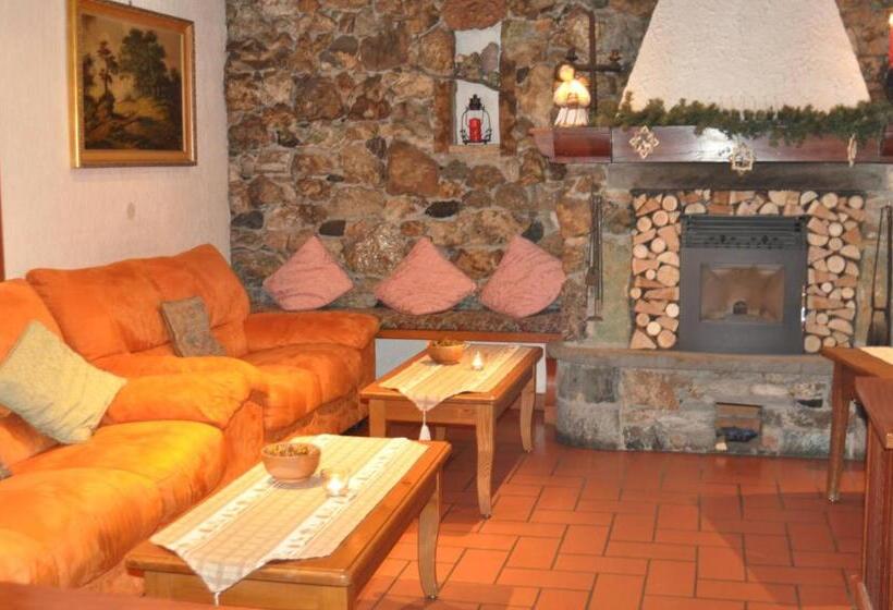 בית מלון כפרי Flora Alpina