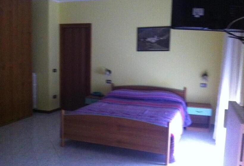 בית מלון כפרי Giampy