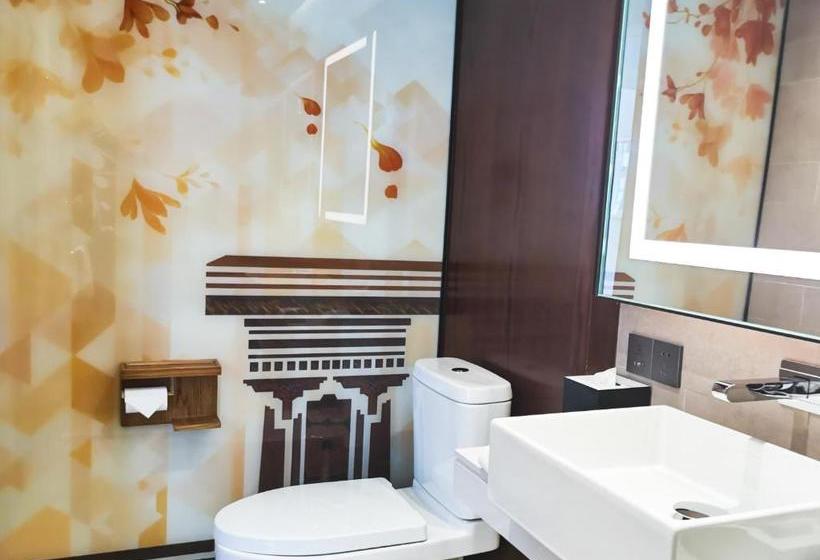 호텔 Hilton Garden Inn Shangrila