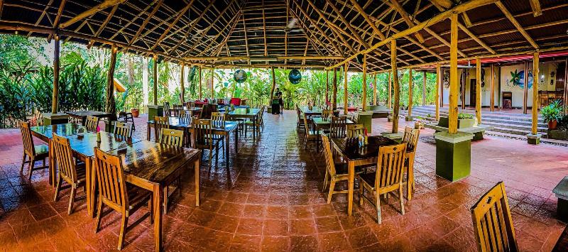 Jaco Hotel Docelunas