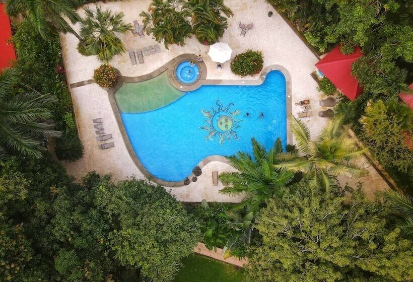 Jaco Hotel Docelunas