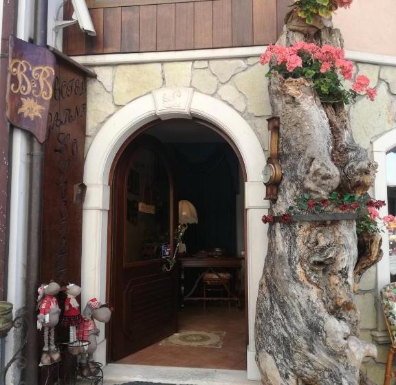 فندق Lo Scoiattolo