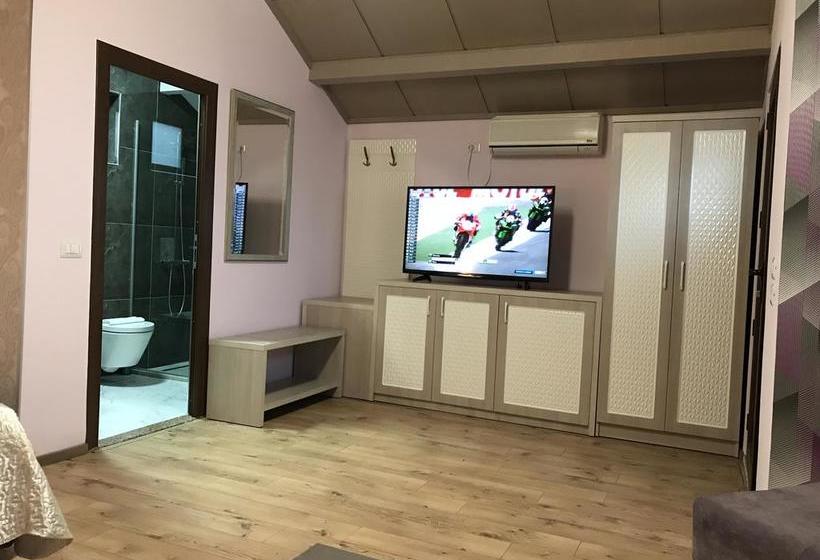 בית מלון כפרי Lyhnidas