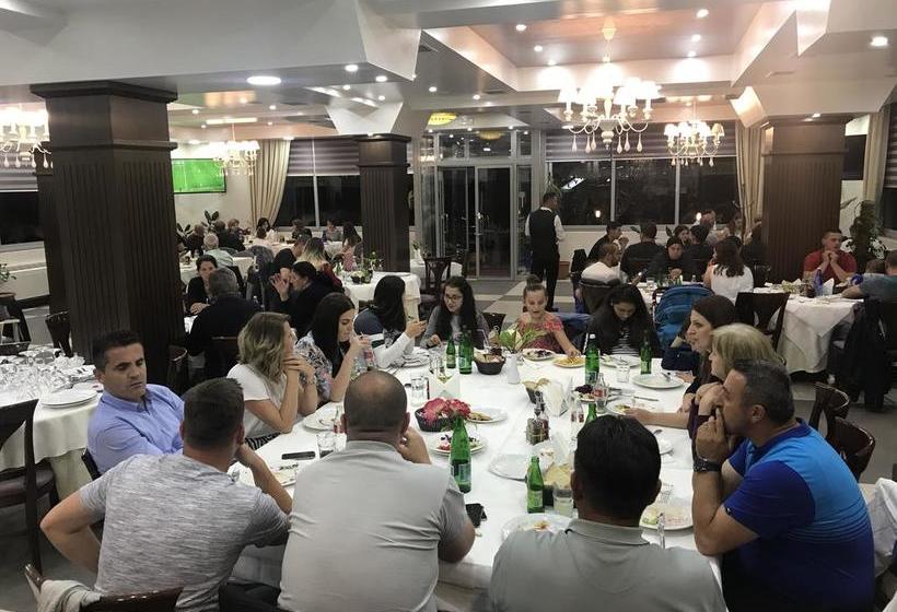 בית מלון כפרי Lyhnidas