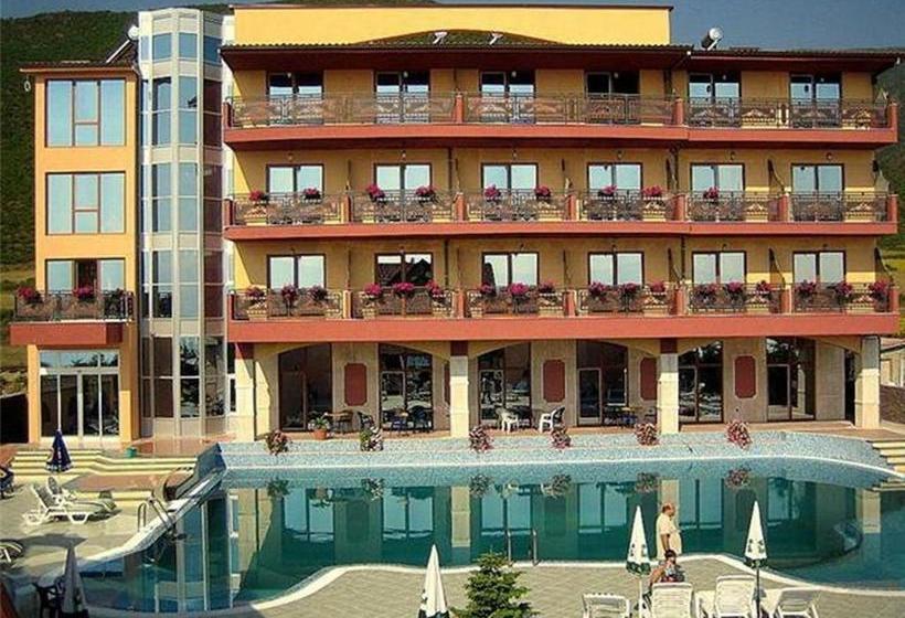 בית מלון כפרי Lyhnidas