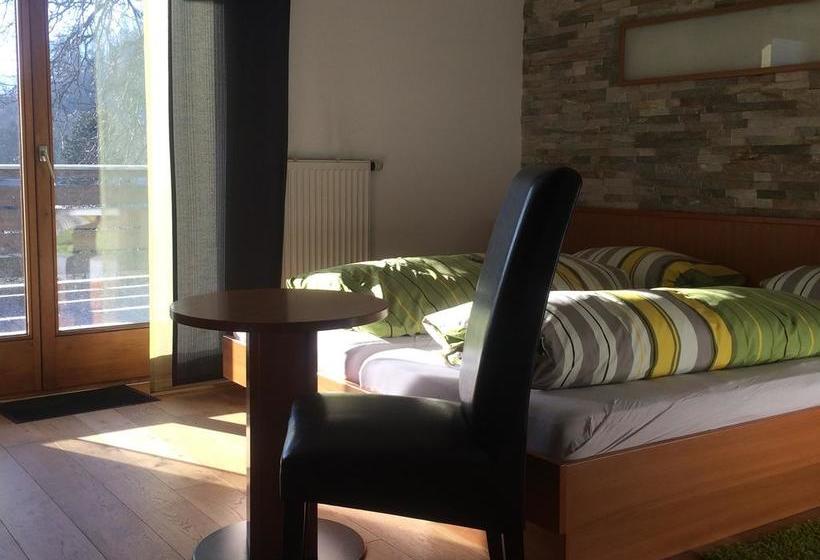 Отель Mehlounge Cafe & Restaurant