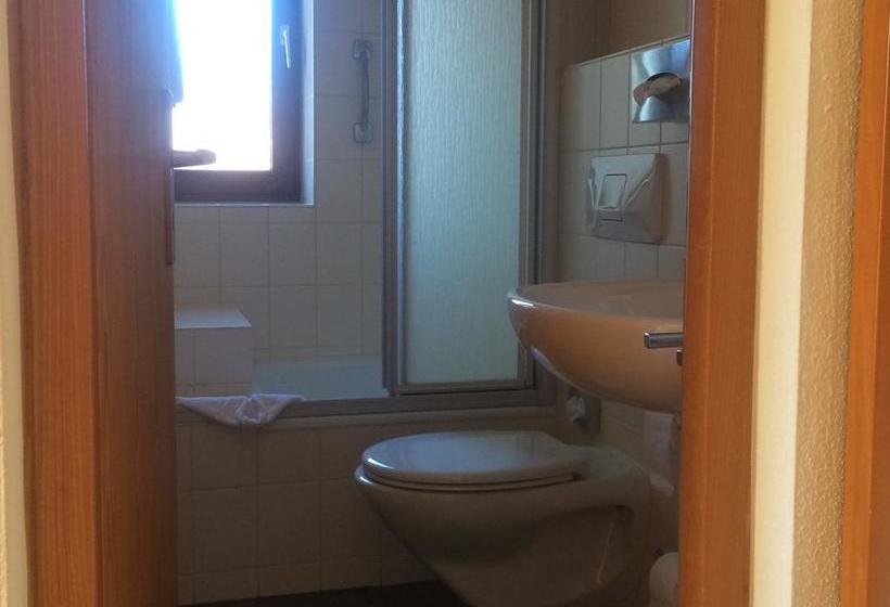 Отель Mehlounge Cafe & Restaurant