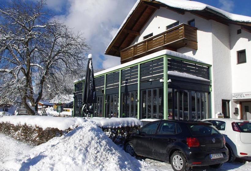 Отель Mehlounge Cafe & Restaurant