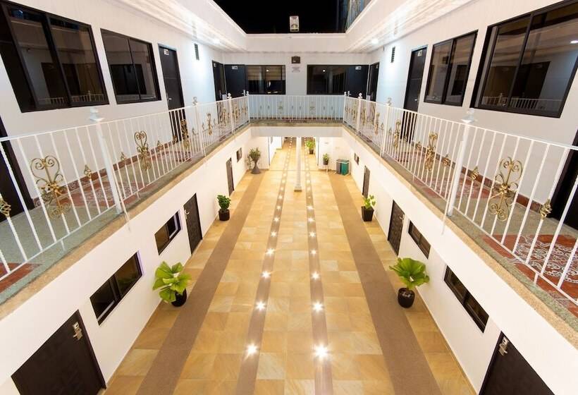 Отель Oasis De La Colina Boutique