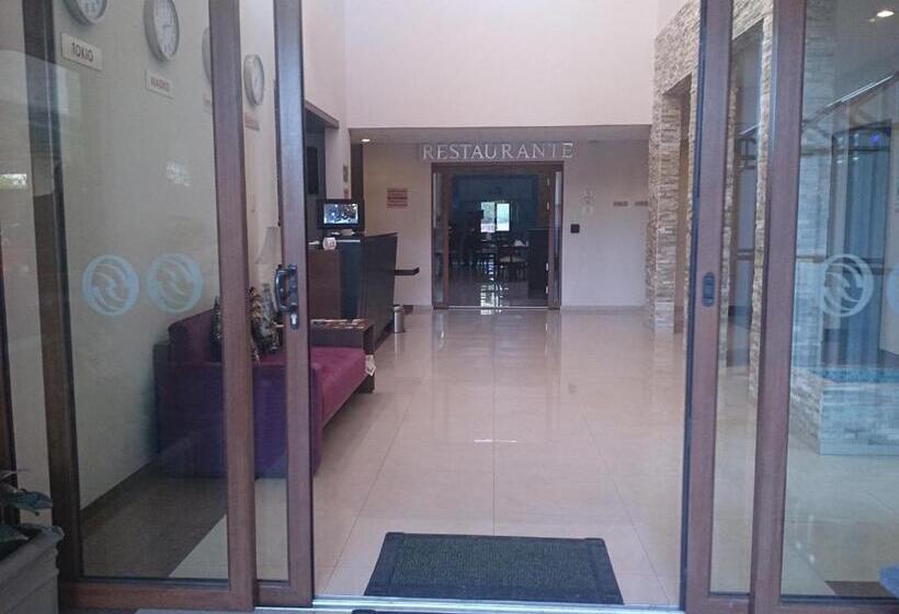 Отель Oliver Inn Business Class