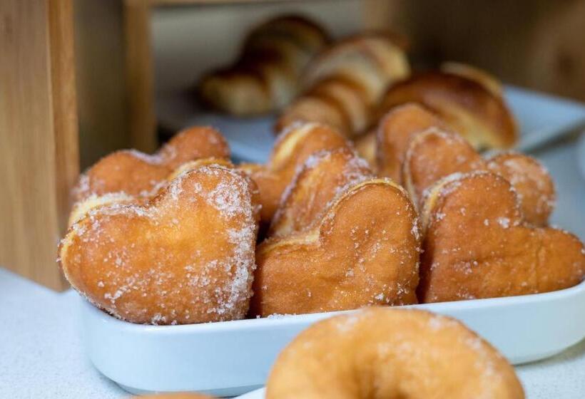 בית מלון כפרי Palace Magnolia Spa