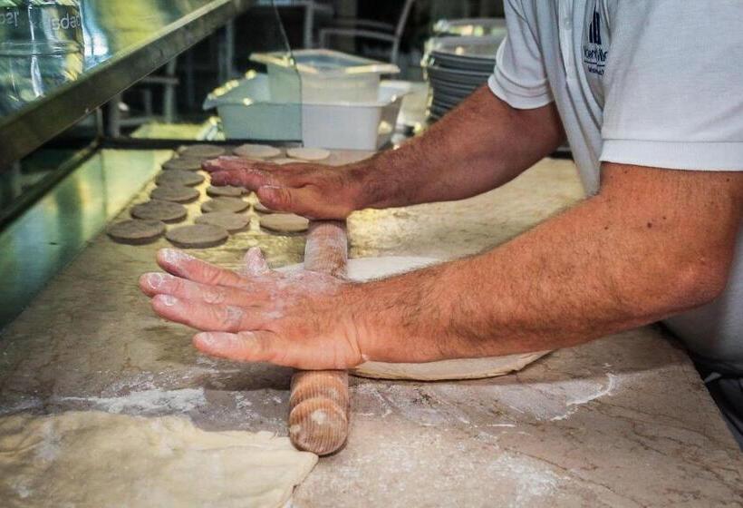 בית מלון כפרי Rosalba   Valentini Family Village