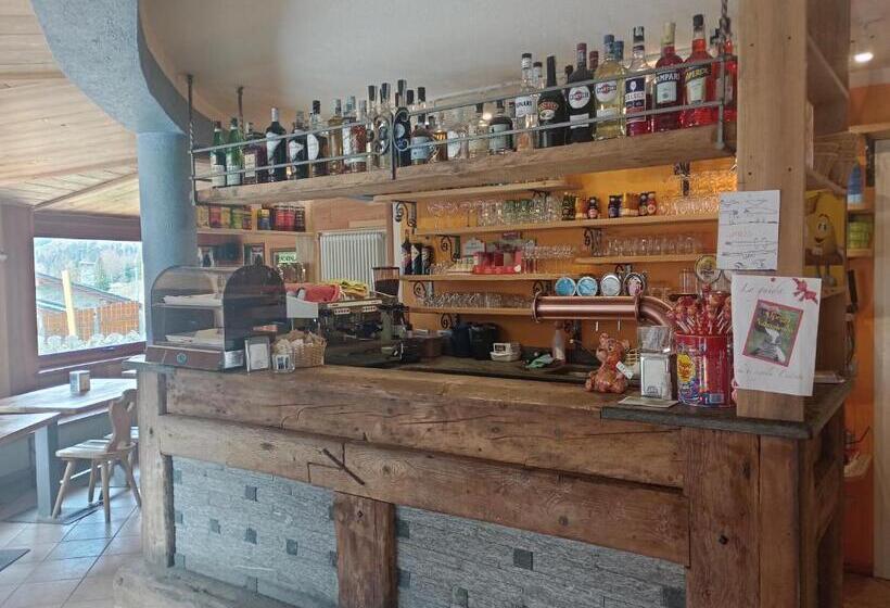 Отель Sasso Nero