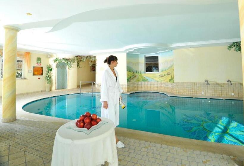 ホテル Sonnenheim