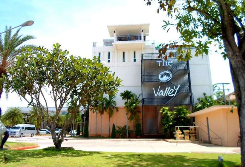 Отель The O Valley