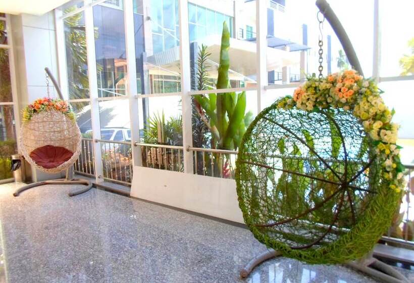 Отель The O Valley