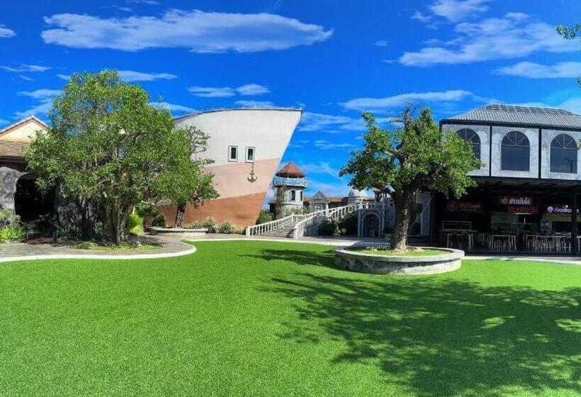 Отель The O Valley