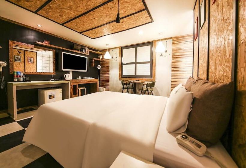 فندق Jtop Cheonan