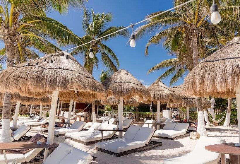 酒店 Villa Las Estrellas Tulum Located At The Party Zone