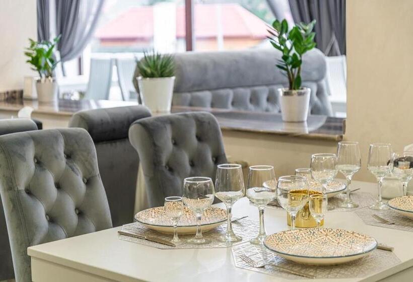 هتل Villa Leku Spa Resort