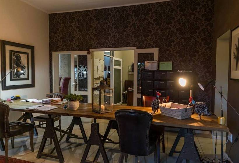 호텔 Village Boutique