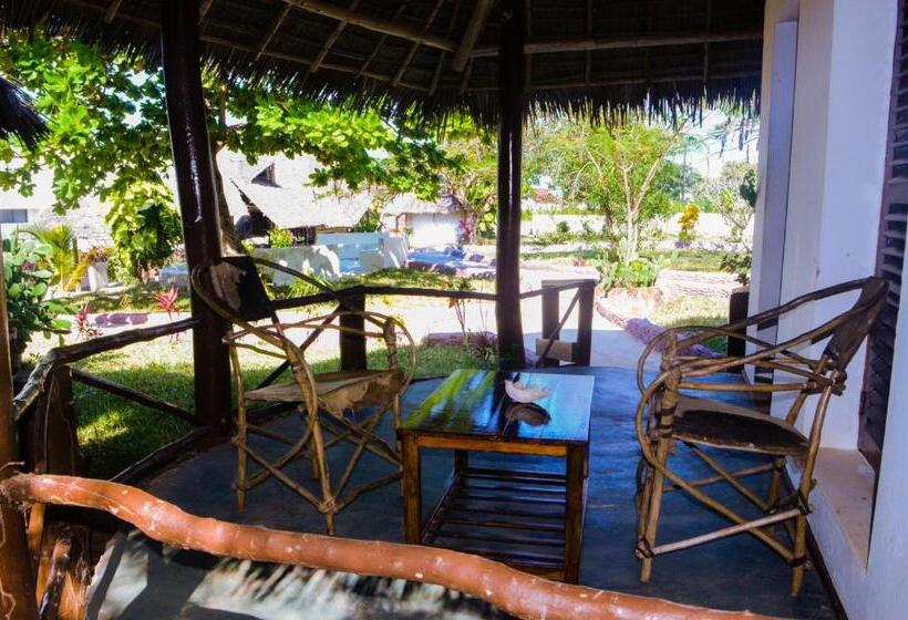 ホテル Zanzi Rest Bungalow