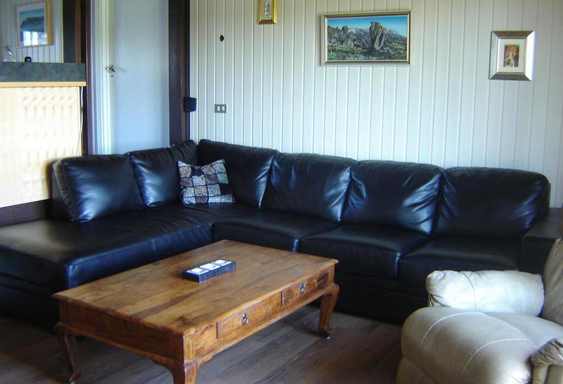 Hvammsgerdi Bed And Breakfast