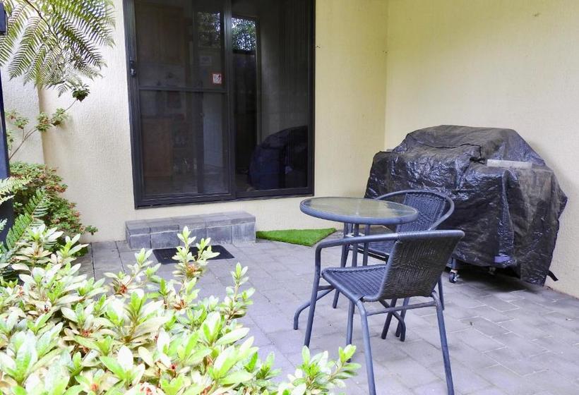 Launceston Apartment Bed And Breakfast Retreat