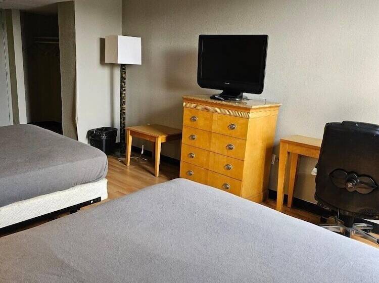 モーテル Madison Inn And Suites