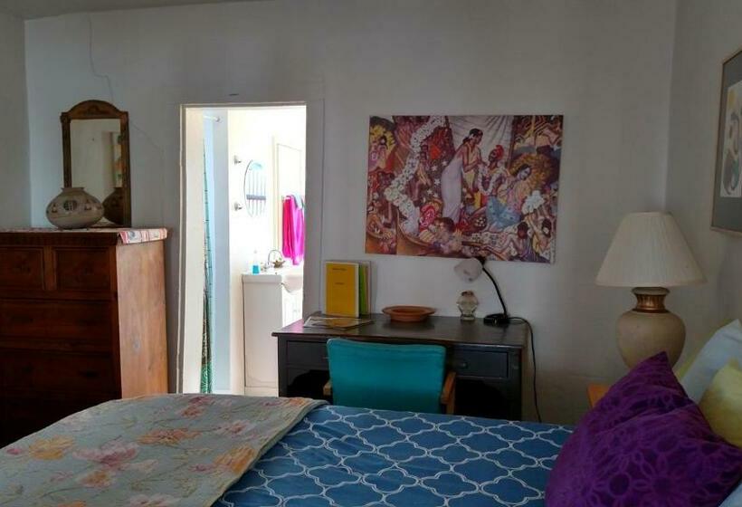 مُتل Pelican Spa