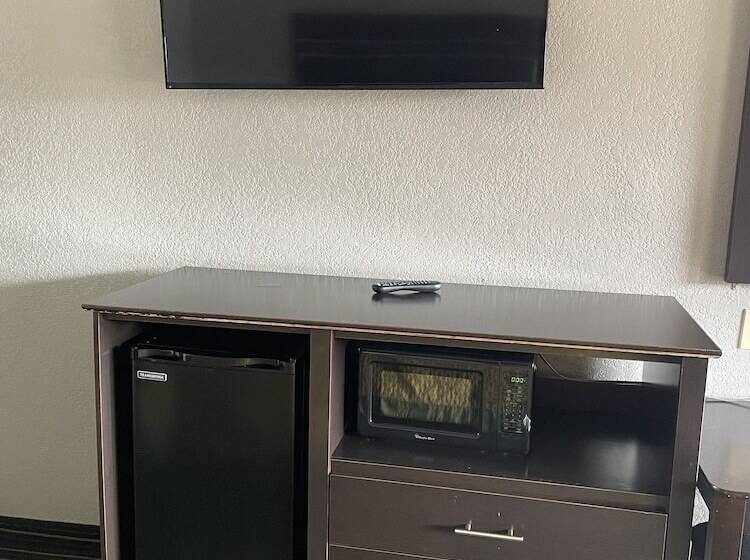 모텔 Regency Inn   Channelview