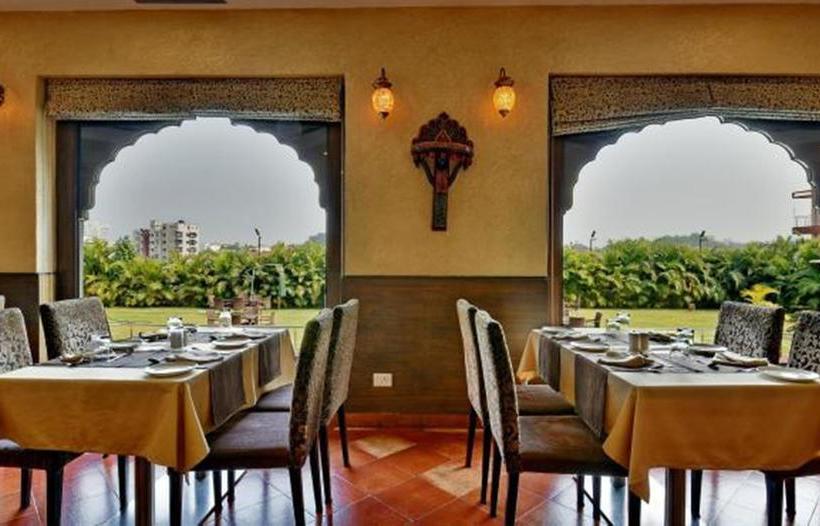 리조트 The Royal Retreat