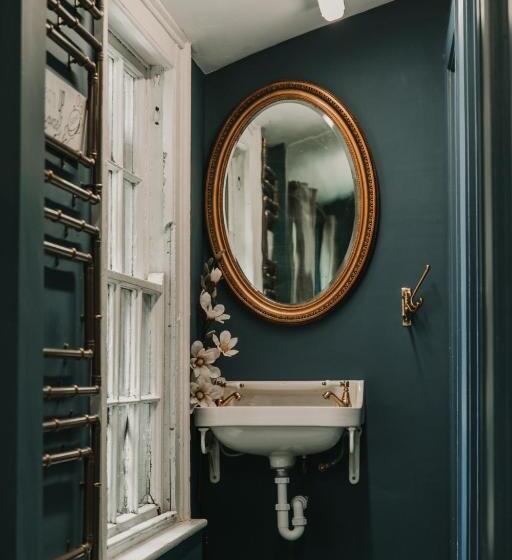 Spoon And The Stars Hostel