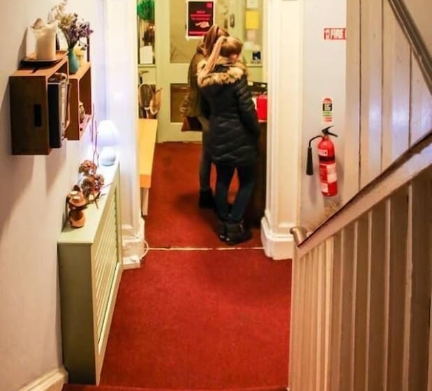 Spoon And The Stars Hostel