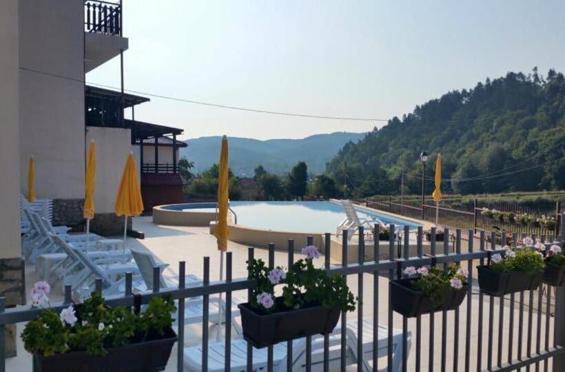 Tryavna Lake Hotel & Spa